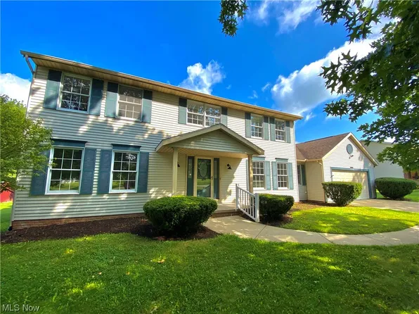 6683 Firestone Rd NE, Canton, OH 44721