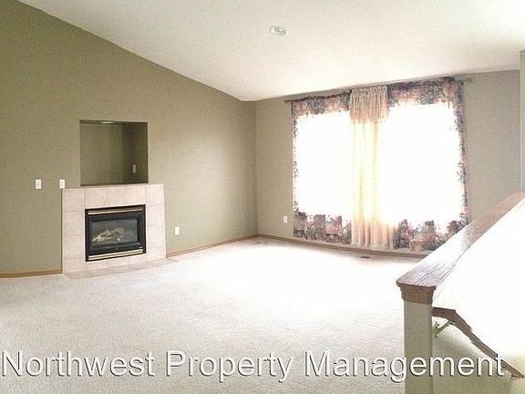 5th image of 1318 Chatham Dr SE