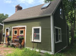 863 Webster St, Hanover, MA 02339