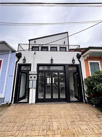 1st image of 2330 Royal St