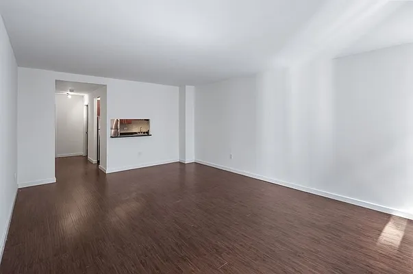 Rented by MOTION New York | media 7