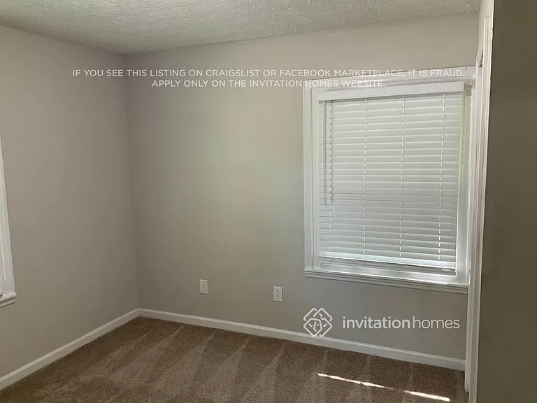 1537 Spruce Ridge Ct — Photo 8