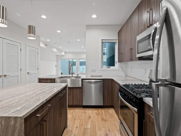1626 Poplar St, Philadelphia, PA