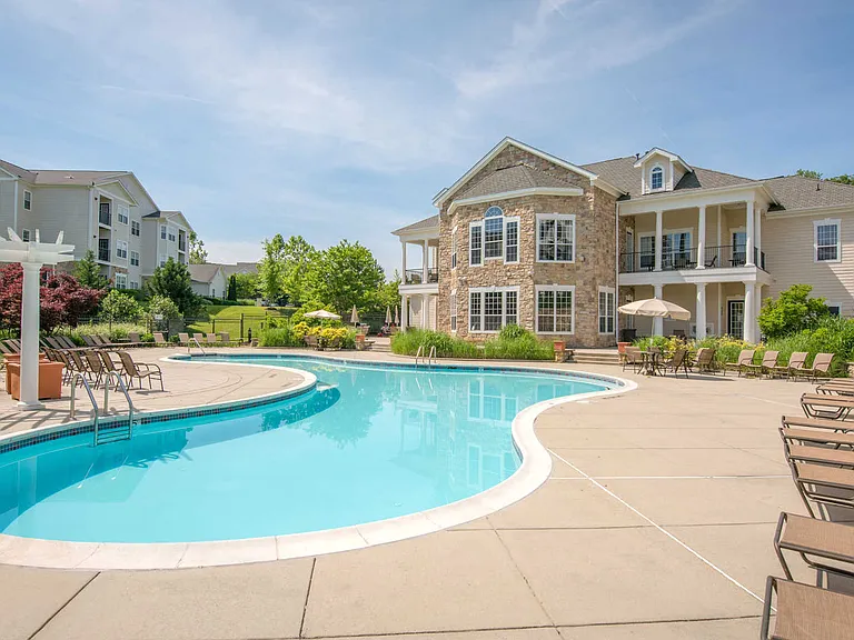 Outdoor Swimming Pool and Sun Deck with WiFi Access
