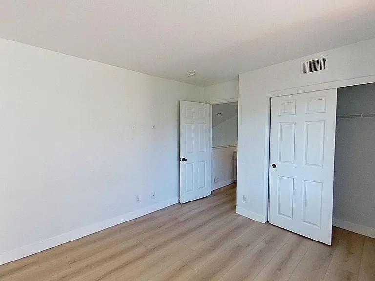 5752 Centerstone Ct — Photo 19