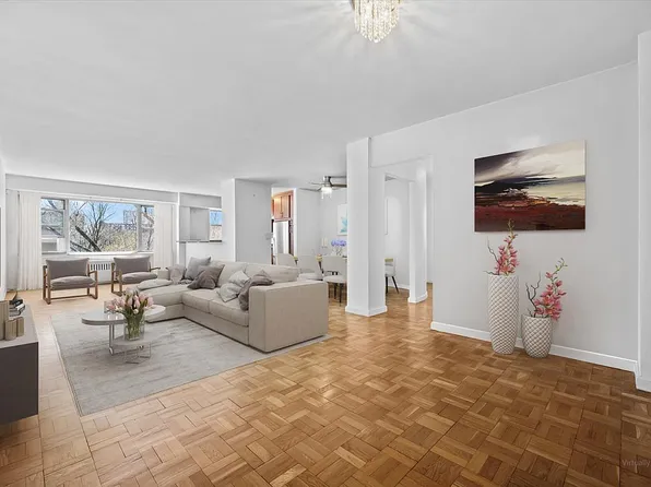 750 Kappock St APT 610, Bronx, NY 10463