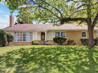 1196 Ruxton Rd, York, PA 17403