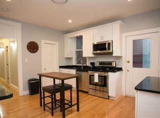11 Story St APT 5, Cambridge, MA 02138