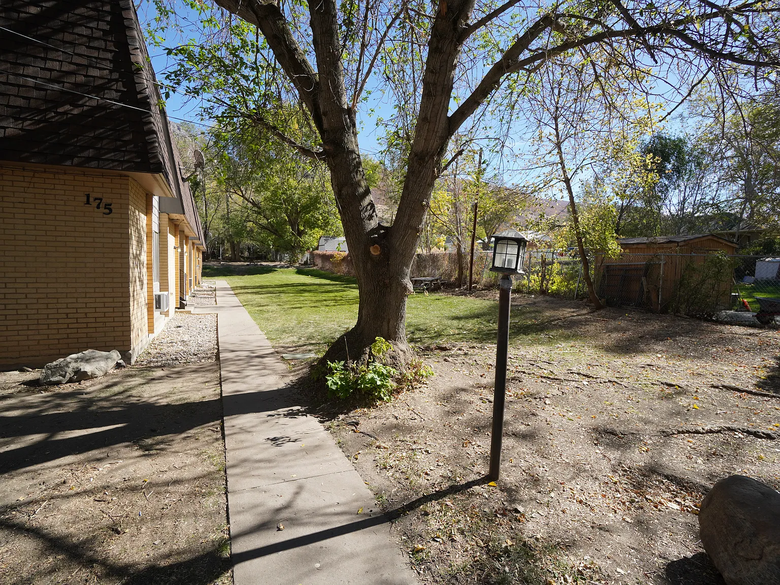 Apartments at 175 Main Street in Farmington — Photo 3