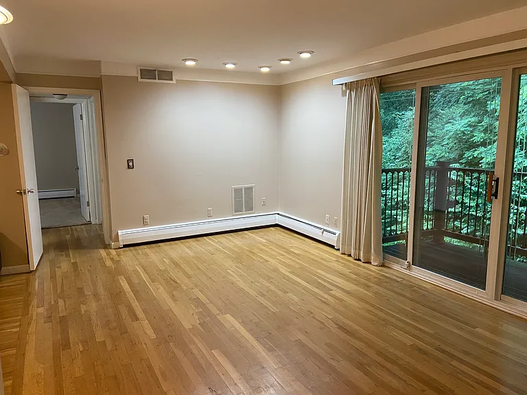 1249 Island Dr #202 — Photo 5