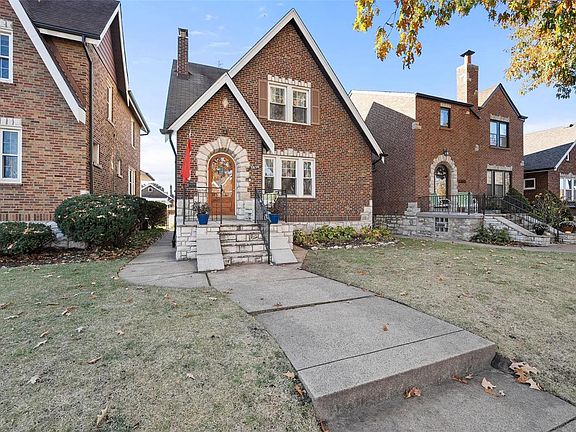 3rd image of 5636 Goethe Ave