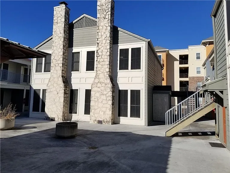 2529 Rio Grande #76 — Photo 13
