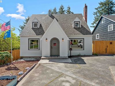 1311 Central Ave, Coos Bay, OR, 97420