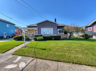 1015 Lane Ave, Natrona Heights, PA 15065