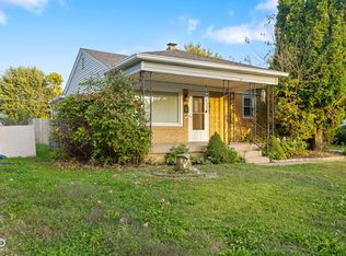 21 Chester Dr, Beech Grove, IN 46107