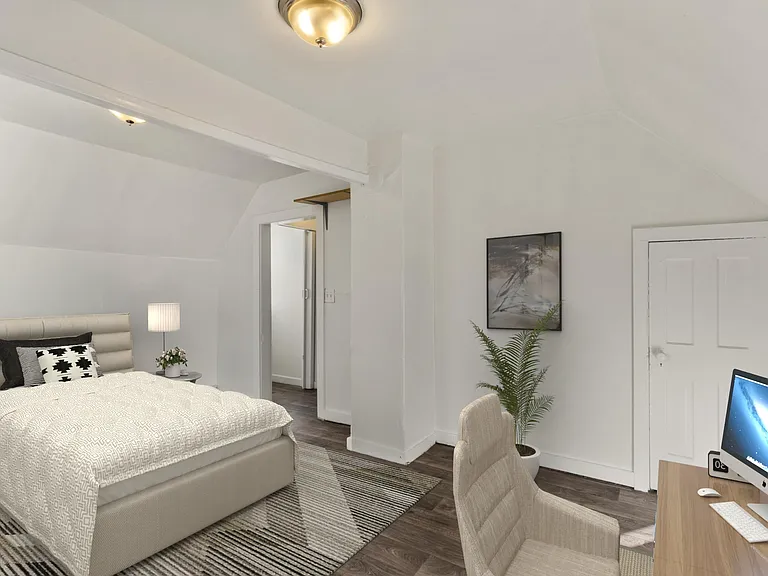 32 N Chestnut St #103 — Photo 7