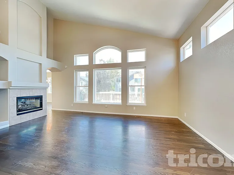 9061 Renoir Dr — Photo 3