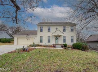 1343 Wenlock Rd, Knoxville, TN 37922
