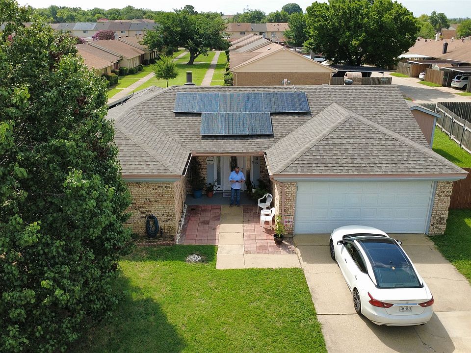 1st image of 3030 Meadow Creek Ct