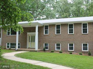 10867 Pam Dr, Waldorf, MD