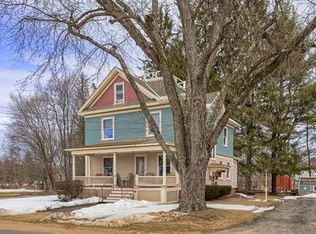 17 Forest St, Baldwinville, MA 01468