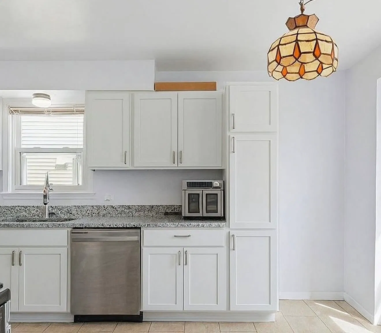 3 bed, 2080 sqft, $2,000 — Photo 4