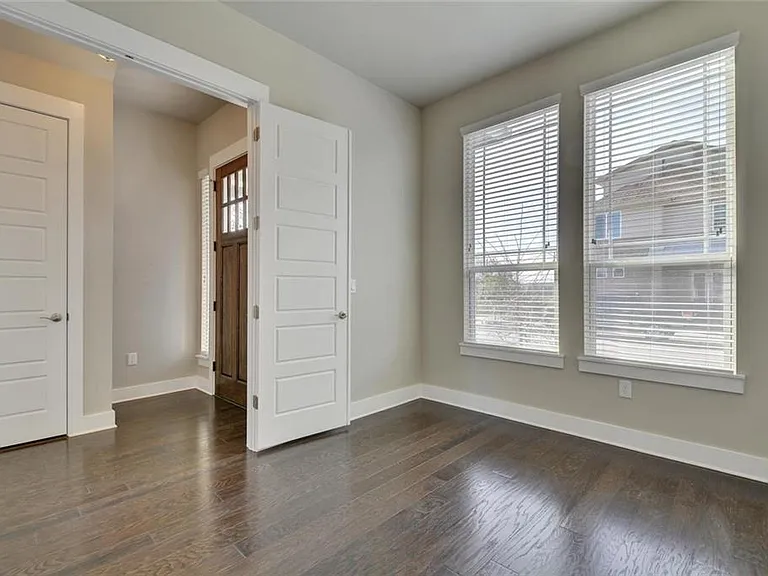 900 Banyon St #A — Photo 16