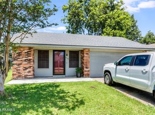 304 Cottonwood Dr, Lafayette, LA 70506