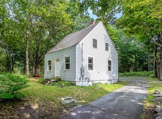 56 Charles E Jordan Rd, Cape Elizabeth, ME 04107