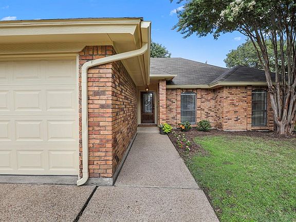 4th image of 6114 Ivy Glen Dr