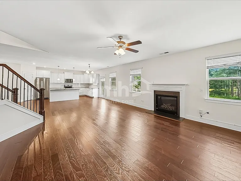 1072 Adams Haven Bnd — Photo 7