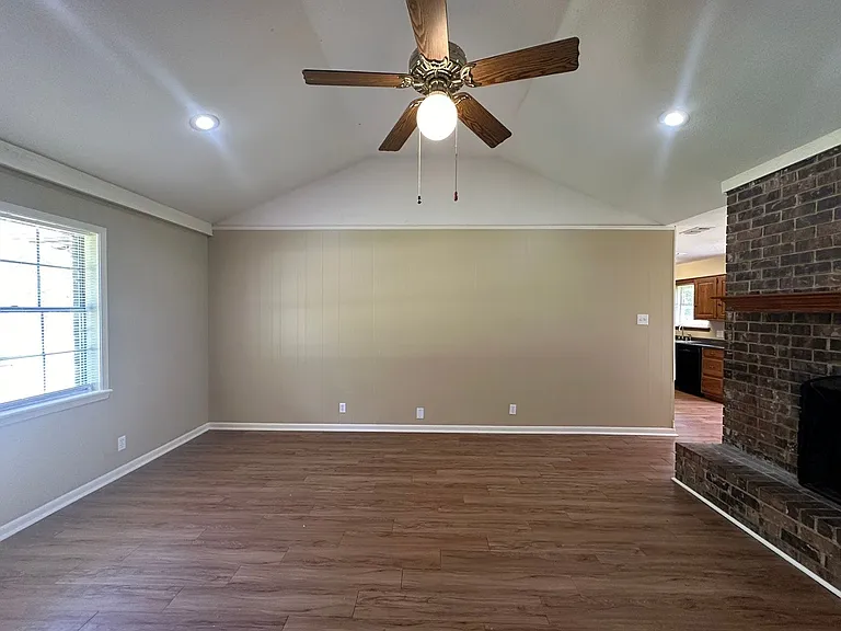 10503 Flintridge Cir — Photo 4