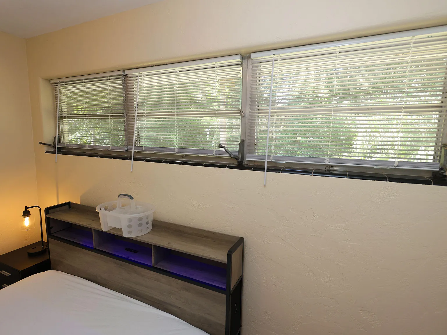 4 bed, 2.0 bath, 1970 sqft, $866 — Photo 4