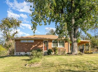 105 River Rd, Hendersonville, TN 37075