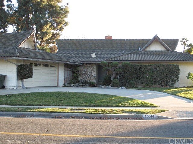 1st image of 15644 Los Altos Dr