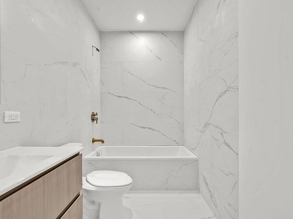 5th image of 36-04 Astoria Blvd S #3F