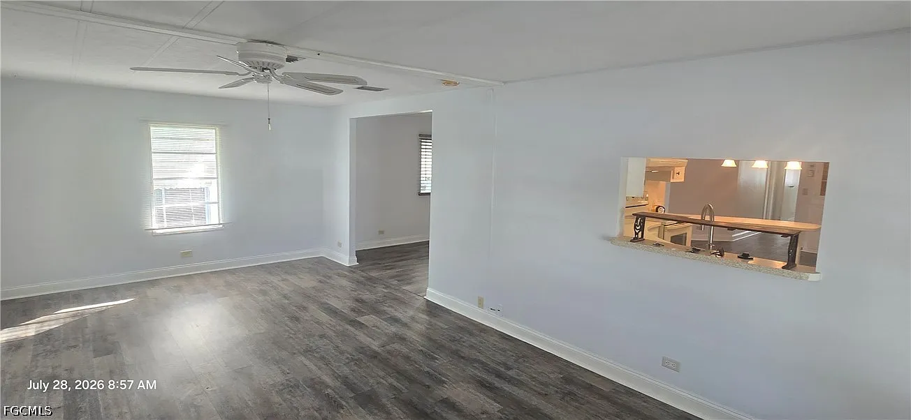 2 bed, 2.0 bath, 1479 sqft, $1,600 — Photo 3
