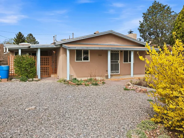 1026 Galisteo St, Santa Fe, NM 87505