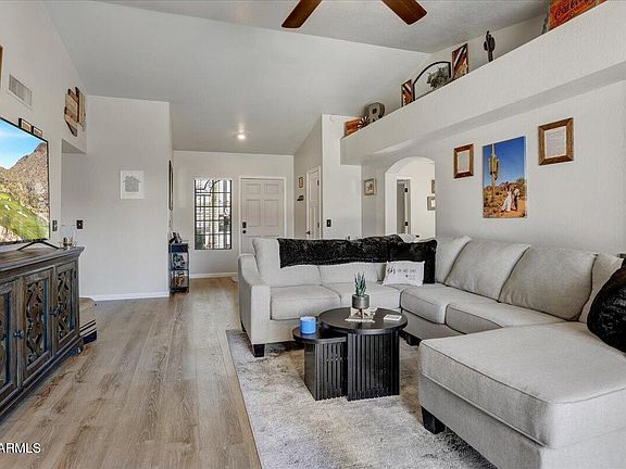 5th image of 1660 E WHITTEN Street