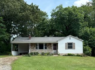 214 Randolph Ct, Florence, AL 35630