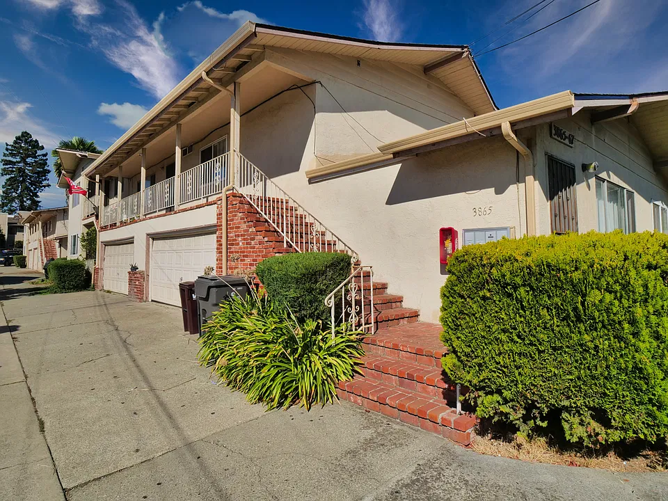 3867 Maybelle Ave #D