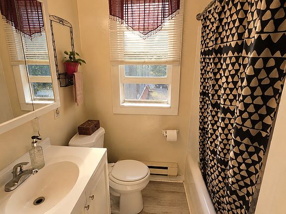 5th image of 258 S Allen St #2