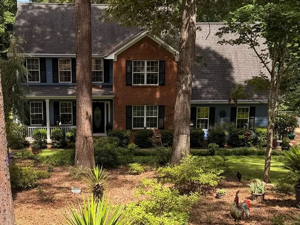 117 Brookwood Dr, Lagrange, GA 30240