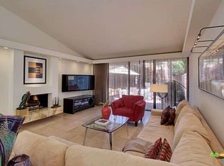 378 Cabrillo Rd, Palm Springs, CA 92262