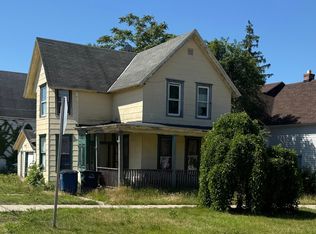 127 E William St, Michigan City, IN 46360