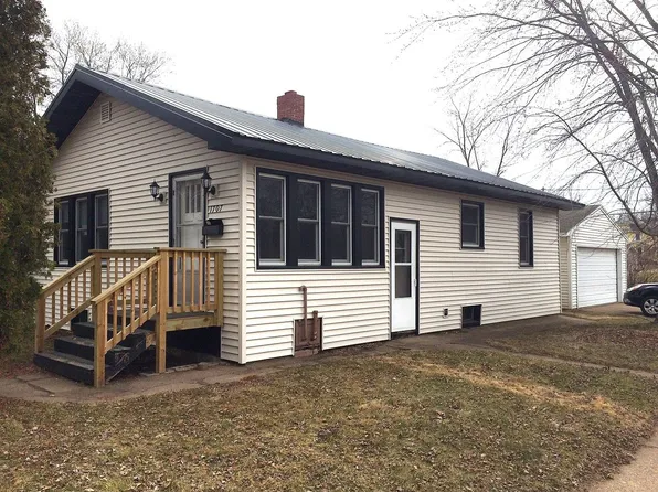 1707 Emery St, Eau Claire, WI 54701