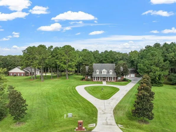 140 Fox Crossing Dr, Havana, FL 32333