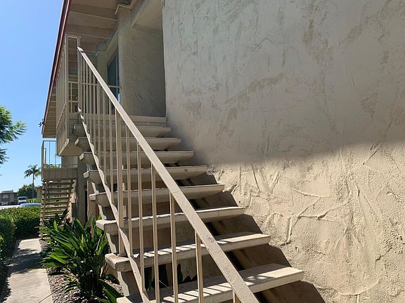 2nd image of 6852 Hyde Park Dr Unit H