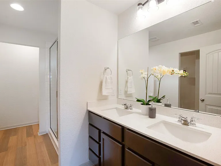 108 Frederick Dr — Photo 10