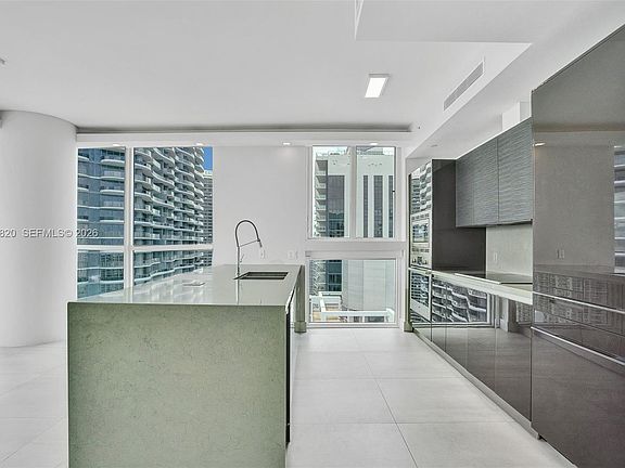 4th image of 1080 Brickell Ave Unit 4109